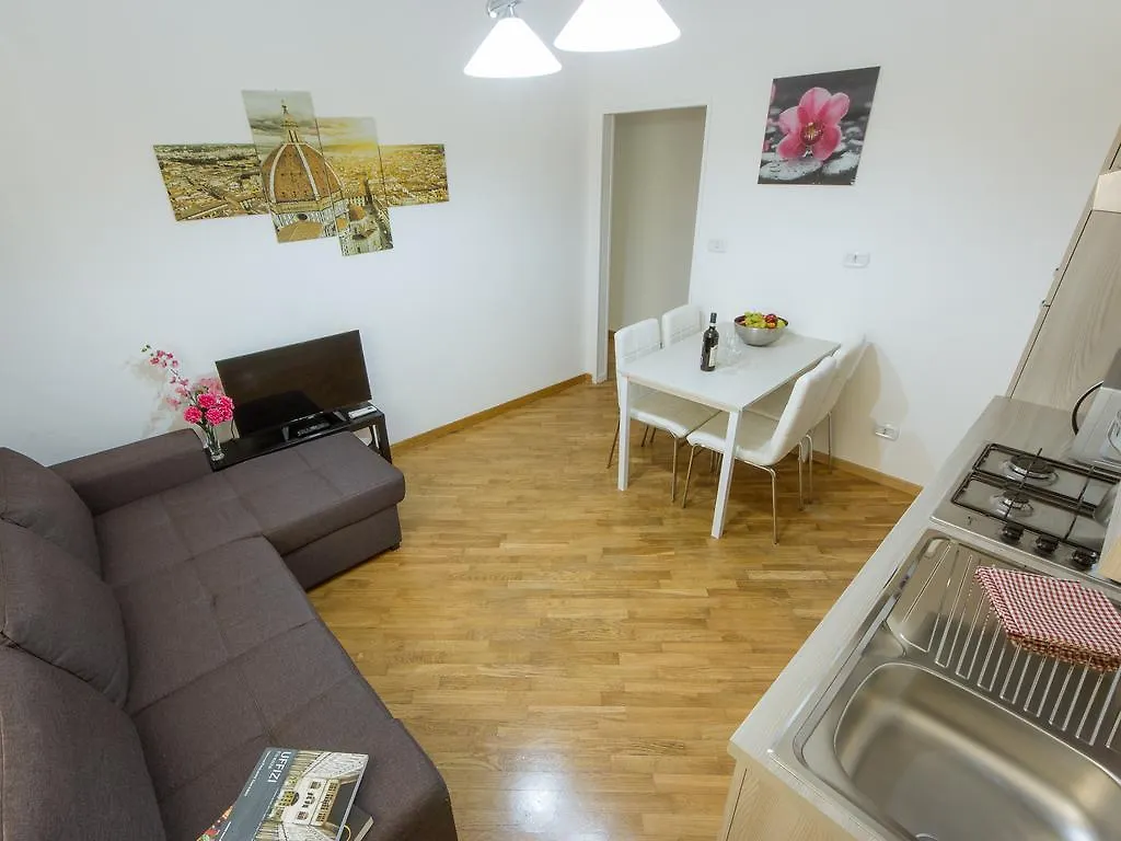 Stylisch Canacci 2 Bedroom Apartment Florence