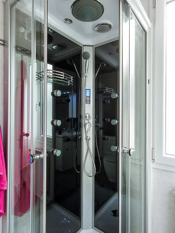 Stylisch Canacci 2 Bedroom Apartment Florence