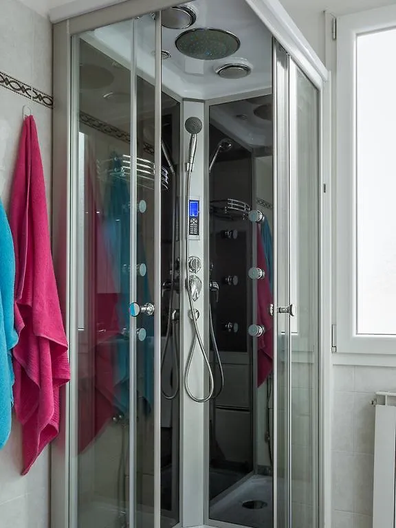 Stylisch Canacci 2 Bedroom Apartment Florence