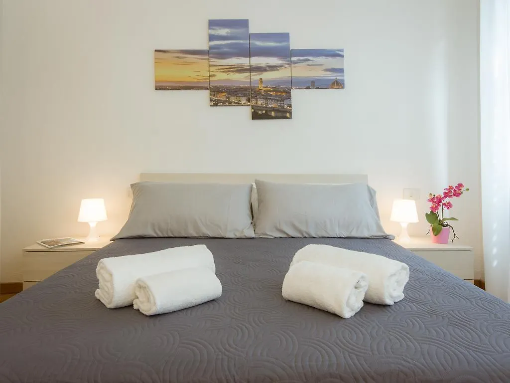 Stylisch Canacci 2 Bedroom Apartment Florence